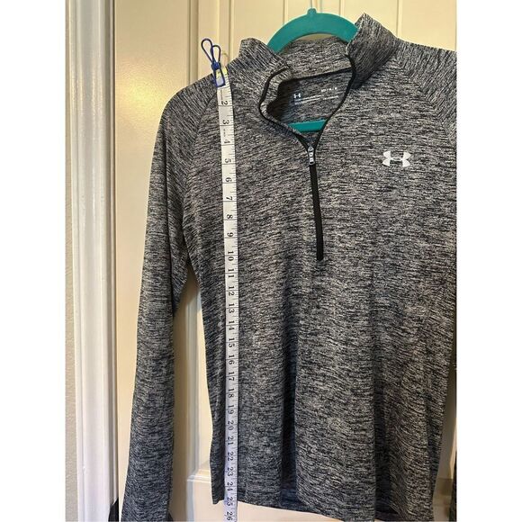 Under Armour Women’s Tech Twist 1/2 Zip Long Sleeve Top - Size Medium - Picture 9 of 9